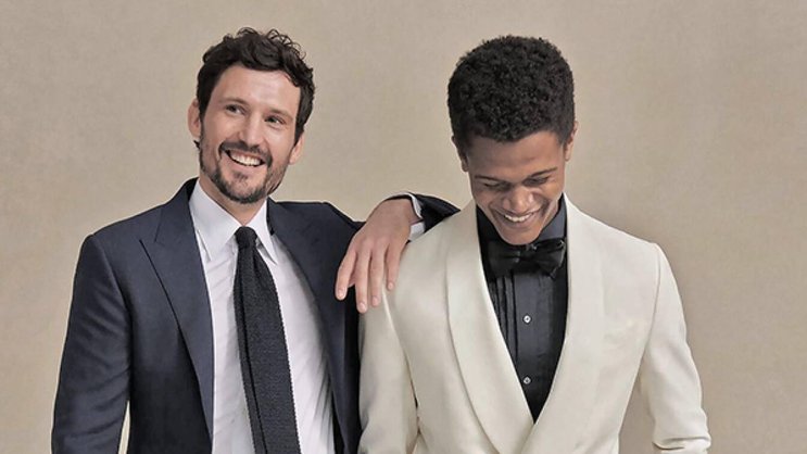 Les affaires se portent bien pour Thom Sweeney, le tailleur anglais qui a ouvert en septembre 2020 une boutique sur quatre étages à Londres, dans le quartier de Mayfair.