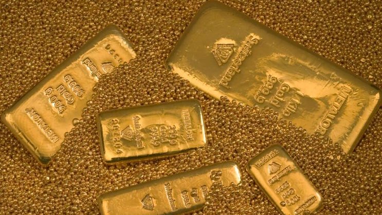 Depuis le 3 août 2022, l'importation directe et indirecte d'or en provenance de Russie est interdite, le Conseil fédéral s'étant aligné sur l'embargo sur les exportations d'or russe approuvé le 21 juillet dernier par l'Union européenne. (archives)