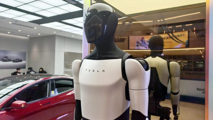 Tesla se concentre désormais sur les robots humanoïdes.