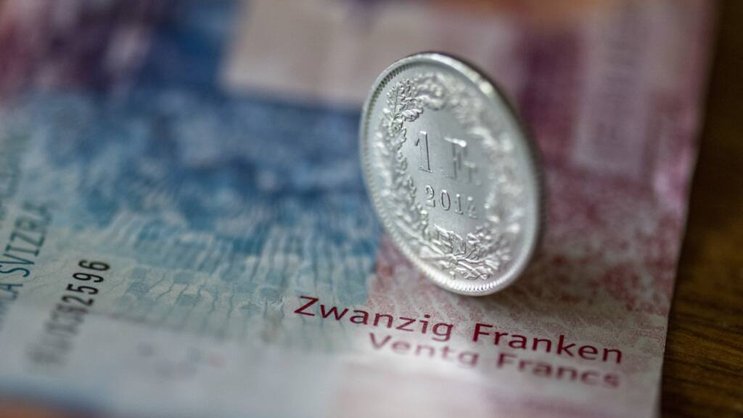 Les incertitudes conjoncturelles n'incitent guère les patrons à la générosité, quand l'inflation anémique laisse augurer un alignement à l'avenant sur le coût de la vie. (archive)