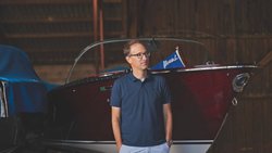 Markus Boesch, 51 ans, dirigeant de Boesch Motorboote, entre Zurich et Zoug, est né «dans l’eau» et «sur l’eau».