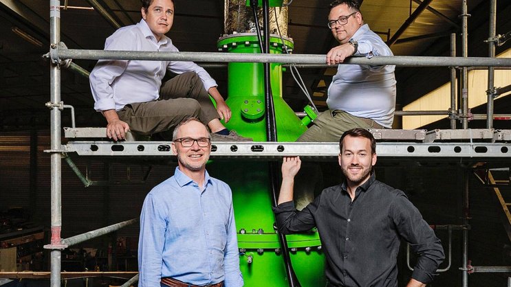 Ils luttent contre la pollution: Mario Michan (à g.), Ivan Raleff, William Ramsay (à dr.)et Fredrik Hedlund de Daphne Technology.