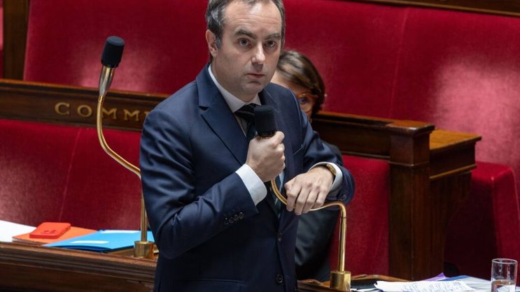 Le Premier ministre français Sébastien Lecornu recourra à l'article 49 alinéa 3 de la Constitution pour faire passer sans vote le projet de budget de l'Etat pour 2026 (archives).