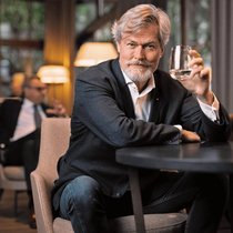 Gunter Paul est un pionnier de l’économie verte. Il y a 30 ans, il a créé l'entreprise de détergents écologiques Ecover.