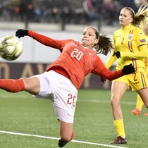 Le football féminin peine à développer son plein potentiel économique en raison de préjugés et stéréotypes liés au genre, selon cette étude (archives).