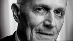 Héritier de la biotech Debiopharm, pionnière du traitement des cancers du côlon et de la prostate, Thierry Mauvernay a développé un modèle d’entreprise original et diversifié.