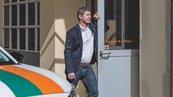 Home Assistance, dirigée par Yves Eckert, est une entreprise lausannoise de soins à domicile de 60 employés.