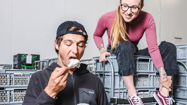 New Roots, le fabricant bernois de fromage en version végane fondé par Alice Fauconnet et Freddy Hunziker, se hisse à la première place des entreprises les plus innovantes.