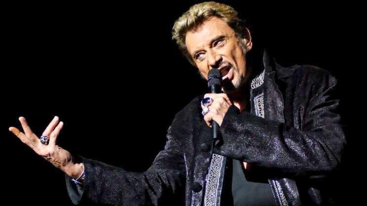 Plus de la moitié des quelque 400 lots étaient des objets ayant appartenu à Johnny Hallyday ou ayant un rapport avec lui (archives).