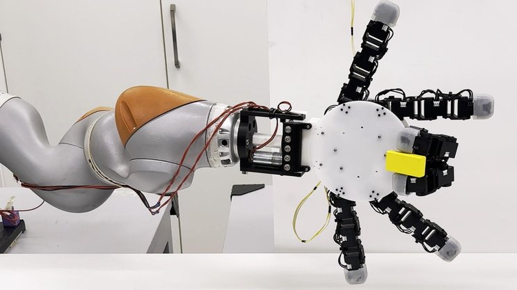 Cette main robotique détachable de l’EPFL peut dépasser les performances humaines. La Suisse ne pourra pas rivaliser sur les volumes avec les Etats-Unis et la Chine. Elle devra miser sur ses forces: robotique industrielle, santé, assistance aux personnes, automatisation de précision, collaboration homme-machine.