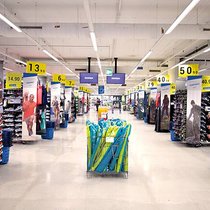 Selon les rumeurs, Decathlon, qui vient d’ouvrir un deuxième magasin à Meyrin,  s’apprêterait à racheter Athleticum.