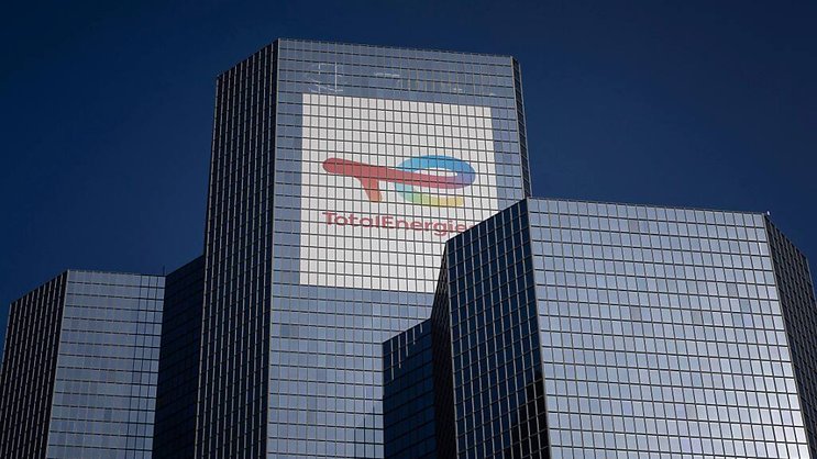 Dans cet environnement baissier pour l'énergie, TotalEnergies a mieux résisté. (AP Photo/Aurelien Morissard)