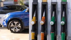 Le litre de sans plomb 95 est passé de 1,64 à 1,72 franc en moyenne en Suisse, selon le site du TCS.