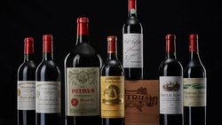 La collection du discret milliardaire était conservée avec beaucoup de soin dans sa cave à Lucerne. Les Petrus, Lafleur, Clos de Tart ou Domaine Leroy étaient stockés dans leurs caisses en bois d’origine.