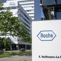 Roche a vu son bénéfice net s'envoler de 50% à 13,80 milliards de francs en 2025 (archives).