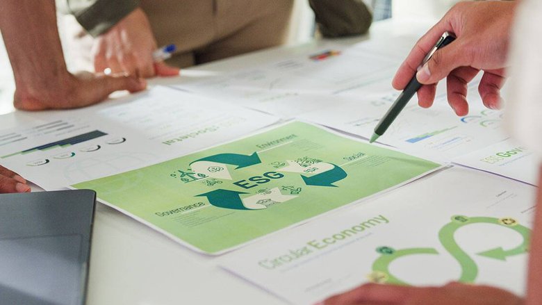 Le silence est d'or : face à la polarisation politique et à la complexité technique, de nombreuses entreprises suisses choisissent de taire leurs initiatives durables. Un phénomène d’autocensure baptisé greenhushing.