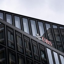 Pour l'ensemble de l'année 2025, le numéro un bancaire helvétique affiche un bénéfice de 7,8 milliards de dollars, en hausse de plus de moitié (+53%) (archives).