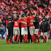 De nombreux sportifs tels que les footballeurs de la Nati font appel à l'auto-hypnose afin de les aider à gérer les contraintes de la compétition.