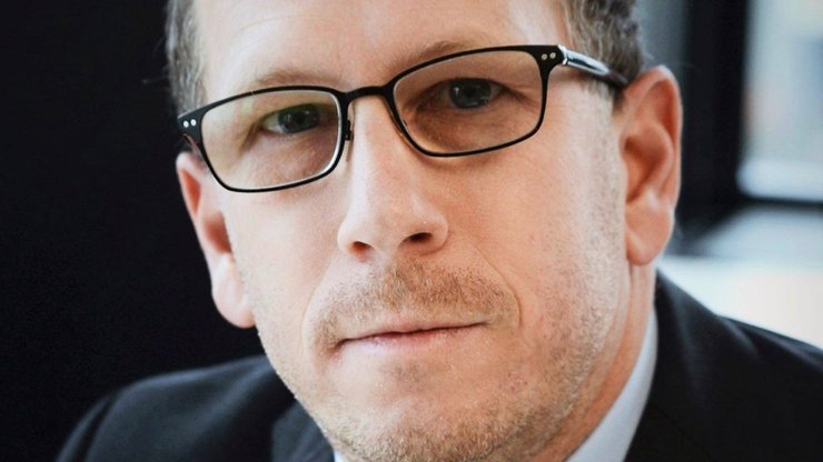 Frank Hirschi Responsable des investissements  en infrastructures à Retraites Populaires