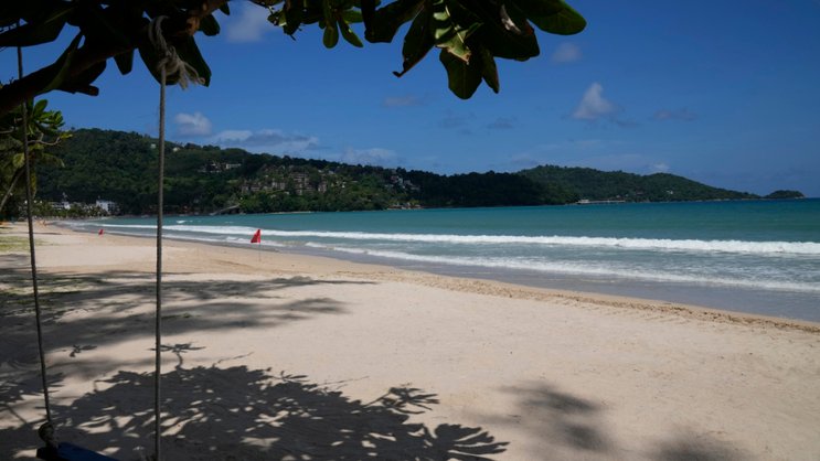 Plusieurs plages immaculées de Phuket ont été polluées par la marée noire (Photo d'archives).