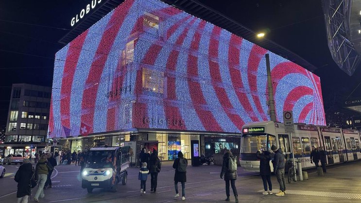 Grand magasin Globus à la Bahnhofstrasse de Zurich: l'entreprise fera désormais appel aux services de gestion de sa maison mère Central Group en Europe.
