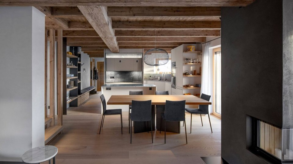 chalet