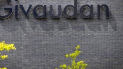 Givaudan a vu sa rentabilité fléchir l'an dernier, son bénéfice net passant de 1,09 en 2025 à 1,07 milliard de francs (archives).