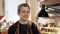 Le Zurichois d’origine russe a assemblé son premier archet à 31 ans, il y a dix ans.