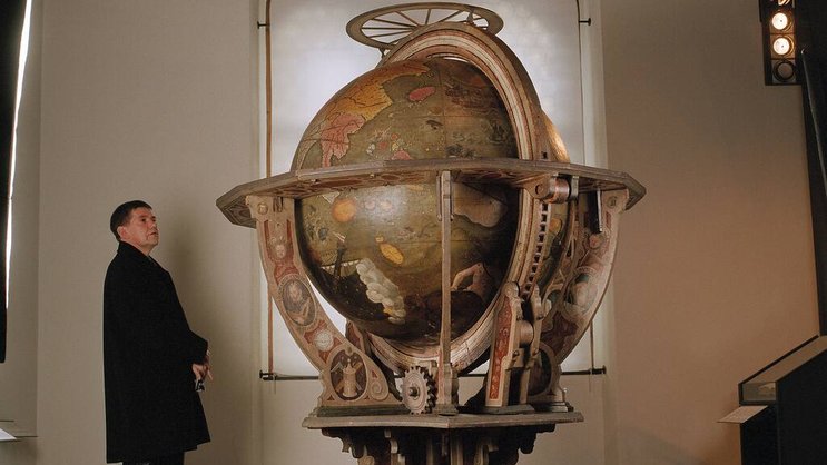 Réalisé vers 1570 sur mandat d'une famille allemande, le globe céleste a pris le chemin de l'abbaye de St-Gall en 1595, avant d'être pillé par les Zurichois en 1712 en pleine guerre entre catholiques et protestants (archives).