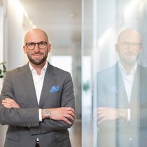 Vincenzo Ganci est le fondateur de Ganci Partners, un cabinet de recrutement pour les profils exécutifs de multinationales et de PME.