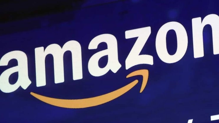 Selon la presse américaine, Amazon va licencier 10'000 employés.