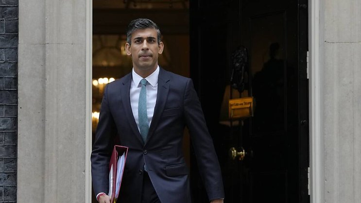 Le nouveau Premier ministre Rishi Sunak a affronté mercredi pour la première fois la ronde des questions à la Chambre des Communes.