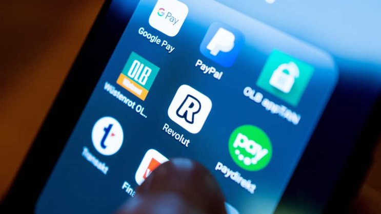 Revolut a plus que doublé son bénéfice net l'an dernier, à 790 millions de livres (plus de 846 millions de francs). (archive)