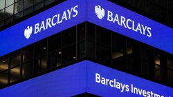 Les marchés financiers ont connu des mouvements de grande ampleur depuis le début du second mandat du président américain, montant ou descendant, parfois violemment, au gré de ses annonces sur les droits de douane - ce qui s'est traduit par un volume de transactions supérieur à la normale.