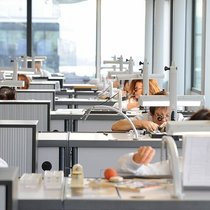 Dans l’horlogerie, le salaire médian de 5500 francs bruts est inférieur à la moyenne suisse.