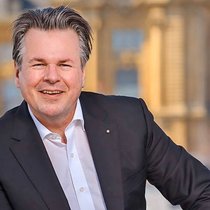 Claude Burgdorfer, fondateur de la société ReviXpert.