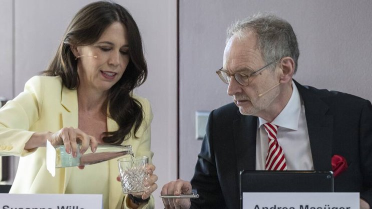 Avec l'arrivée de la nouvelle directrice générale de la SSR Susanne Wille, le "vent a tourné" dans les discussions avec les médias privés, selon les mots du président de l'association des éditeurs alémaniques VSM, Andrea Masüger.