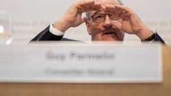 Selon Guy Parmelin, il va falloir patienter quelques jours avant de voir les nouveaux tarifs entrer en vigueur.