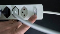 La loi visant à soutenir les entreprises électriques suisses d'importance systémique a été introduite après la crise énergétique de l'été 2022 (image d'illustration).