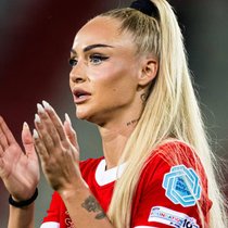 Alisha Lehmann utilise depuis longtemps d'autres canaux que les terrains de football pour commercialiser ses compétences.