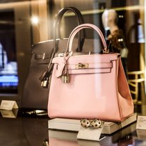 Chez Hermès, les ventes de l'activité Maroquinerie-Sellerie, coeur de métier du groupe, ont crû de presque 10% l'an dernier (archives).