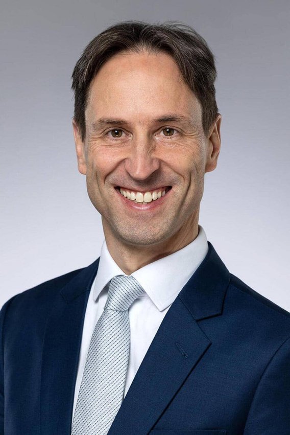 Roman Mayer, nouveau directeur de l'Office fédéral du développement territorial depuis octobre, est un familier du conseiller fédéral Albert Rösti.