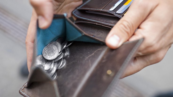 48% des ménages romands sont contraints de surveiller leurs dépenses.