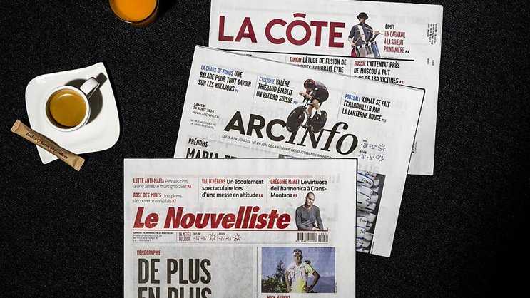 Des jeunes UDC et PLR composent le comité "Liberté" ayant lancé mardi le référendum contre l'aide indirecte à la presse régionale (image prétexte).