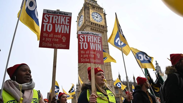 L'économie britannique a été ralentie au premier trimestre par les grèves pour les salaires dans la santé, l'éducation et l'administration publique. (archives)