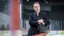 Chris Wolf, CEO du Lausanne Hockey Club Group, voit son rôle comme celui d’un chef d’orchestre. Il est actif au sein du club depuis une vingtaine d’années.