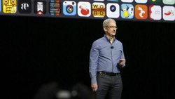 Pour une PME suisse, travailler avec l’un des cinq GAFAM (Ici Tim Cook, CEO d’Apple)  peut être aussi bien «fantastique que dangereux».