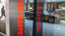 La banque Raiffeisen pourrait supprimer jusqu'à 180 emplois.