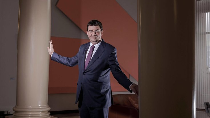 Francis Bouvier conseille aux entreprises de se pencher sur la prévoyance des salariés qui sortent du cadre classique du travail à 100%.