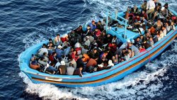 Pour beaucoup d’Africains, la traversée de la Méditerranée reste le seul espoir d’une vie meilleure.